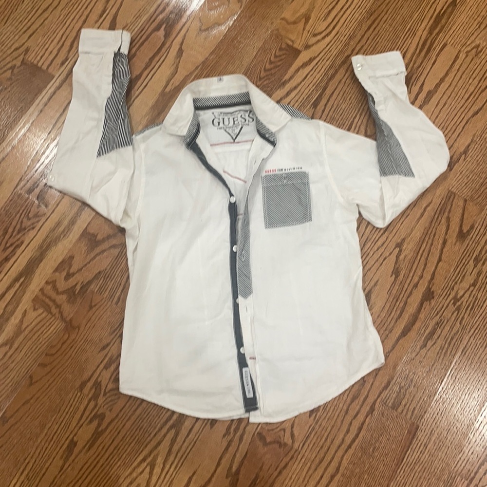 Tuxedo  Guess 16/18 kids good condition